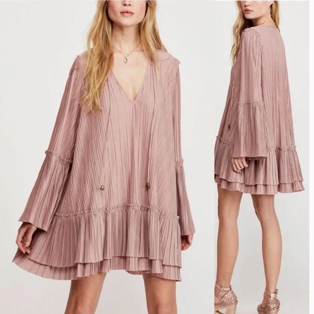 Free People Can't Help It Pleated V Neck Oversized Bell Sleeves Pink Mini Dress